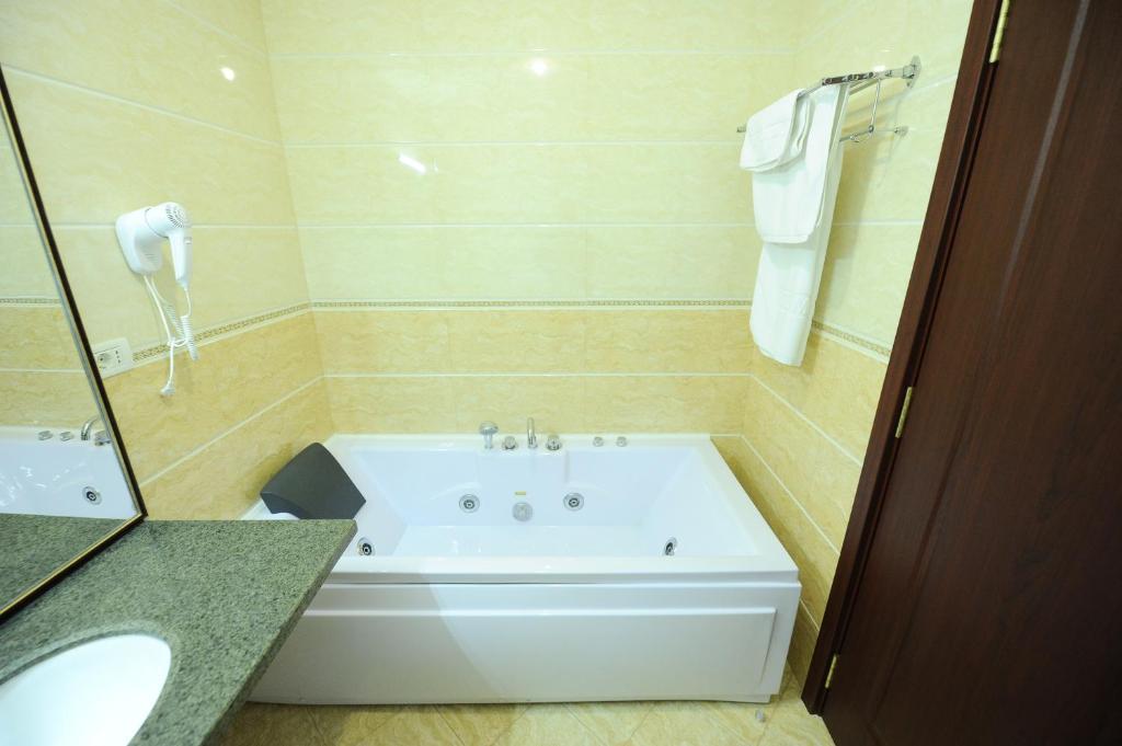 Hotel Mondial - Baia Habitación foto